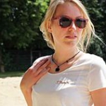 "Maurer-Bräune" ade: Bremer erfindet UV-durchlässige T-Shirts